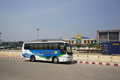 ヤンゴン空港の小松空港バス