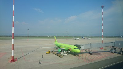 ウラジオストク空港成田便S7機